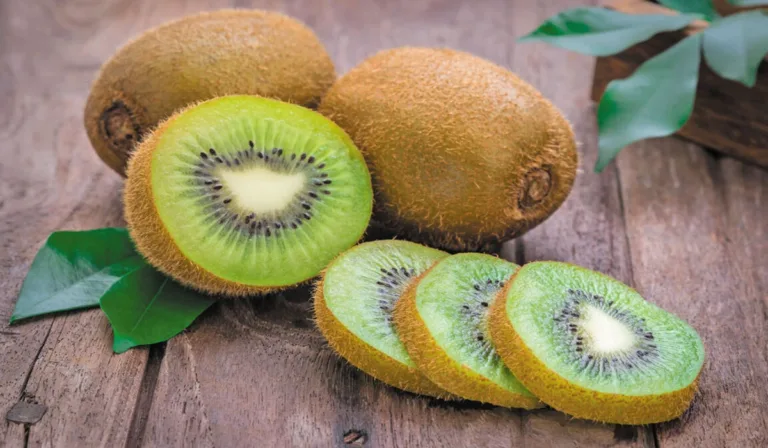 Grow-Kiwi-Fruit-1